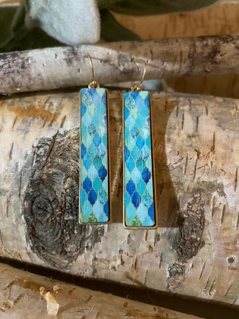 Pattern Printed Gold Bar Earrings