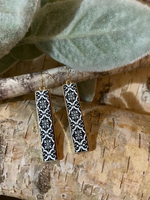 Pattern Printed Gold Bar Earrings